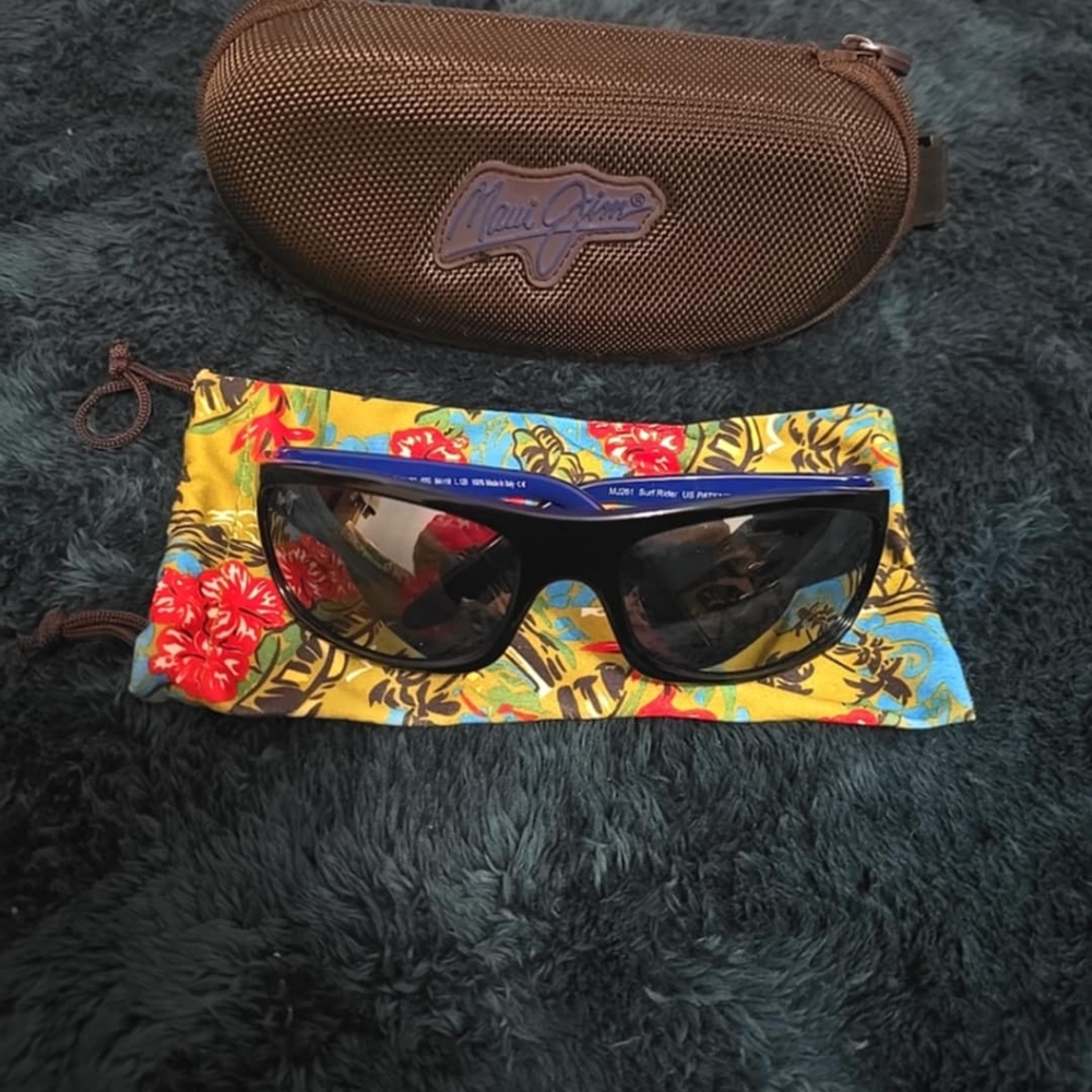 Maui Jim Surf Rider Sunglasses - Model Number: MJ261-02G unisex